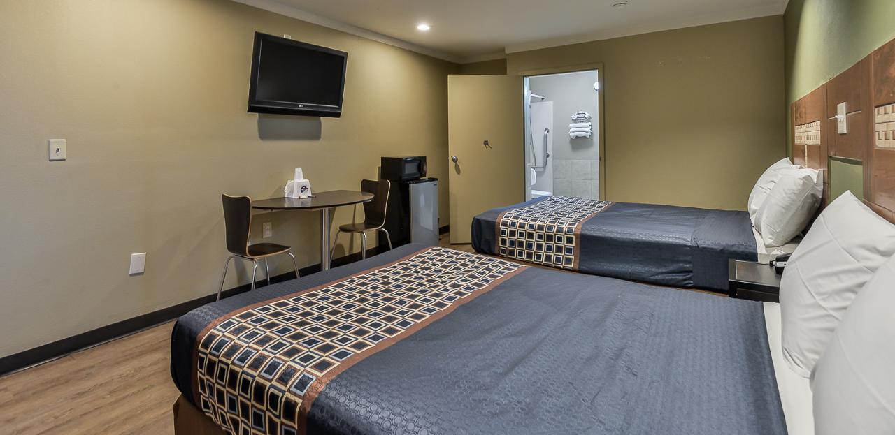 Budgetel Inn And Suites 롤리 외부 사진